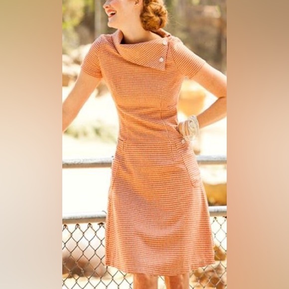 Shabby Apple Dresses & Skirts - Shabby Apple Orange Checkered Midi Dress